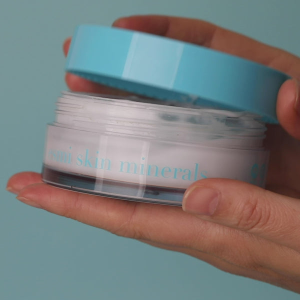 Hyaluronic Hydrating Booster Mask video