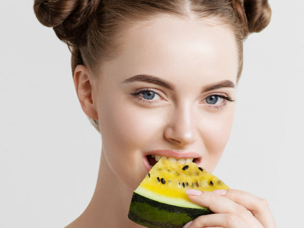 6 Foods to Combat Dry Skin