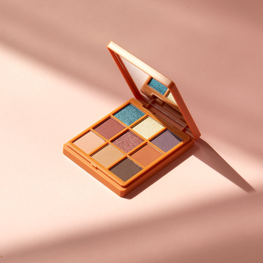 ls land image nude -79 Green Eyes Eyeshadow Palette – esmi Skin